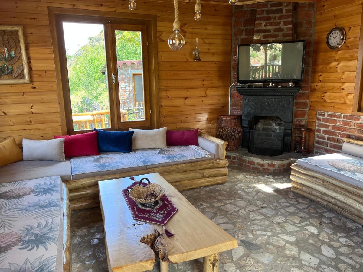 Guesthouse Pogradec Bauernhof *